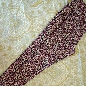 Chicos Size 3 (US 16) Zynergy Crop Leggings